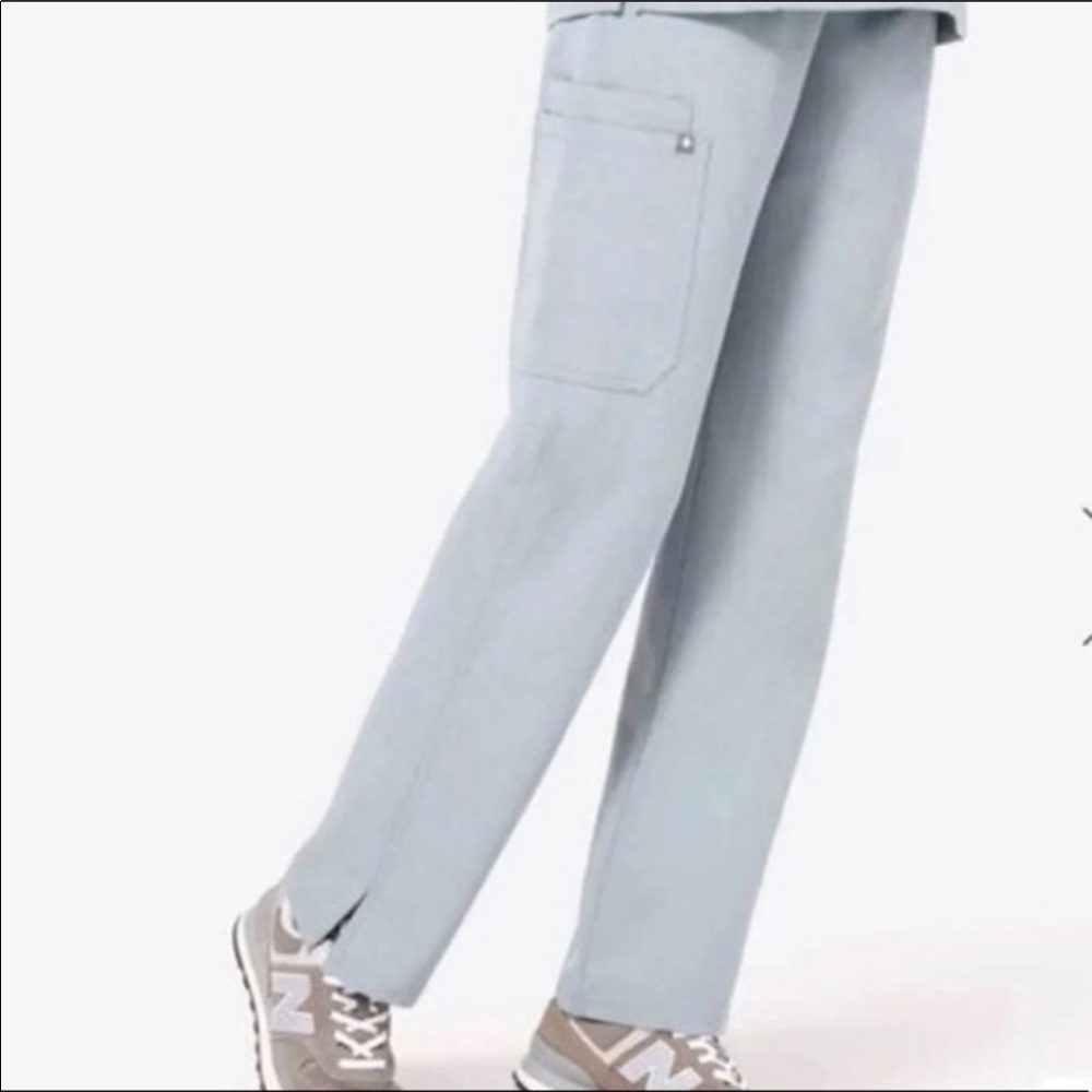 FIGS Dusty Blue Large Kade Pants